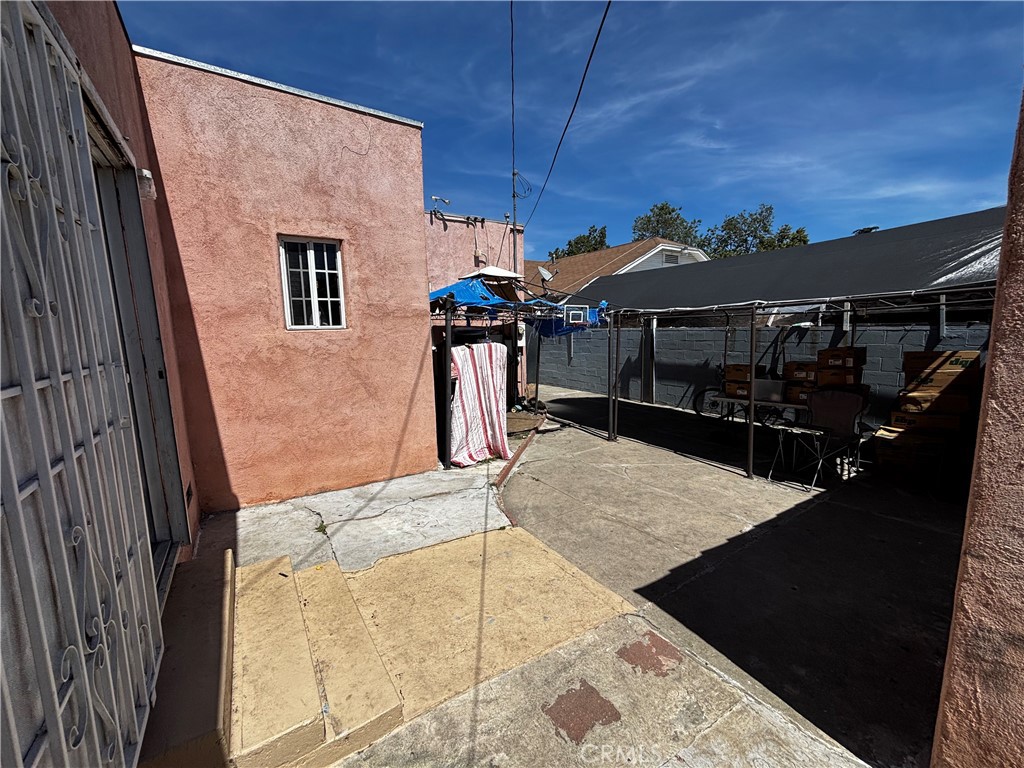 main property photo 15