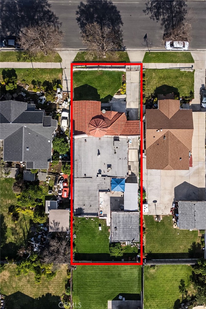 main property photo 18