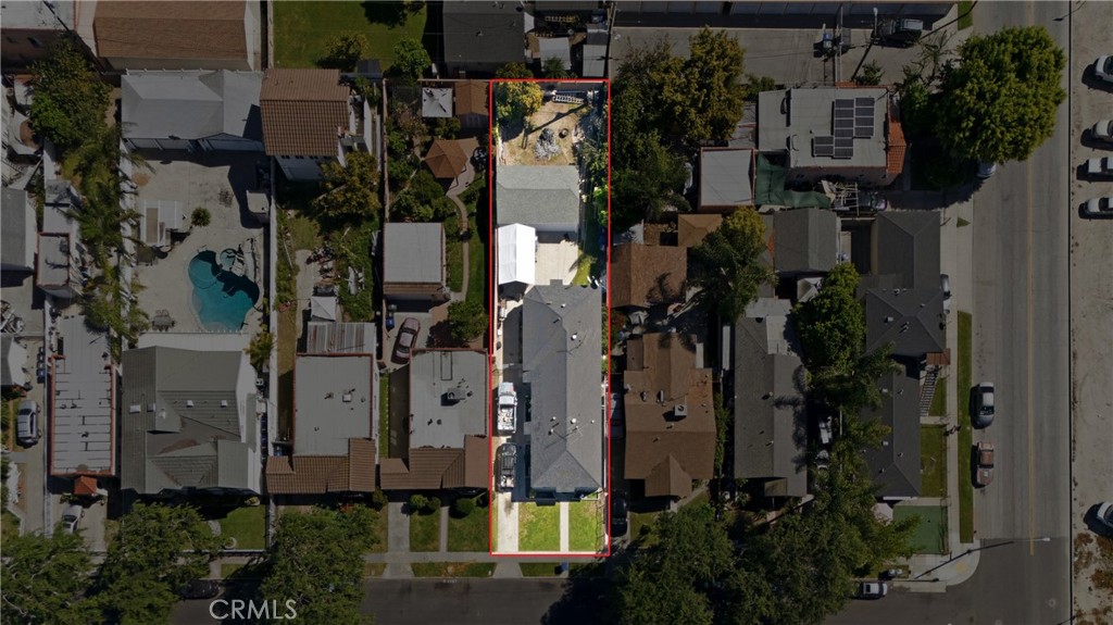main property photo 17