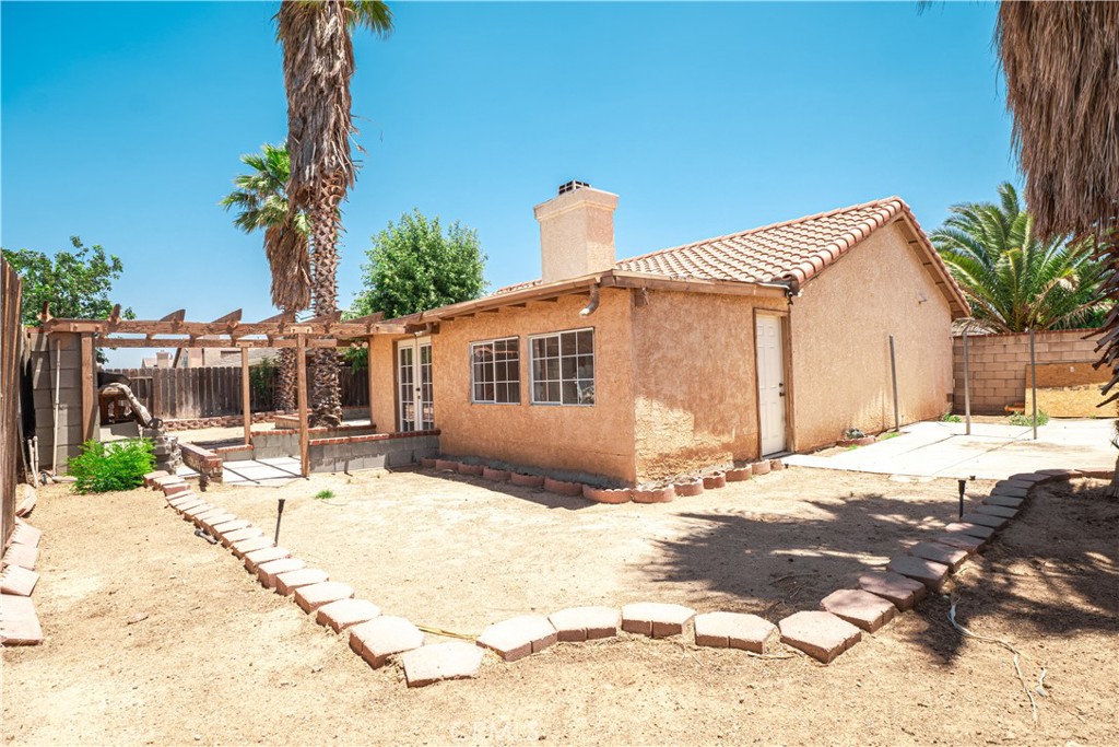 main property photo 37