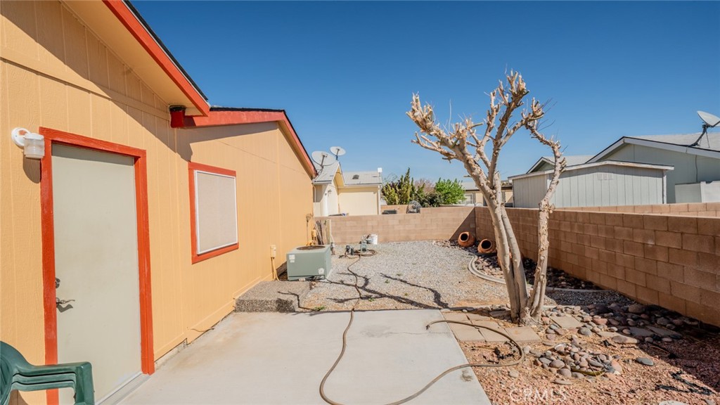 main property photo 35