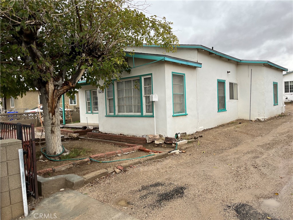 main property photo 2