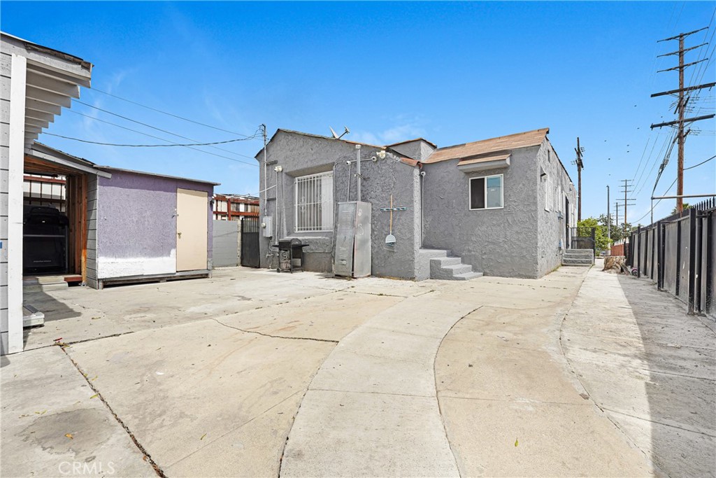 main property photo 22