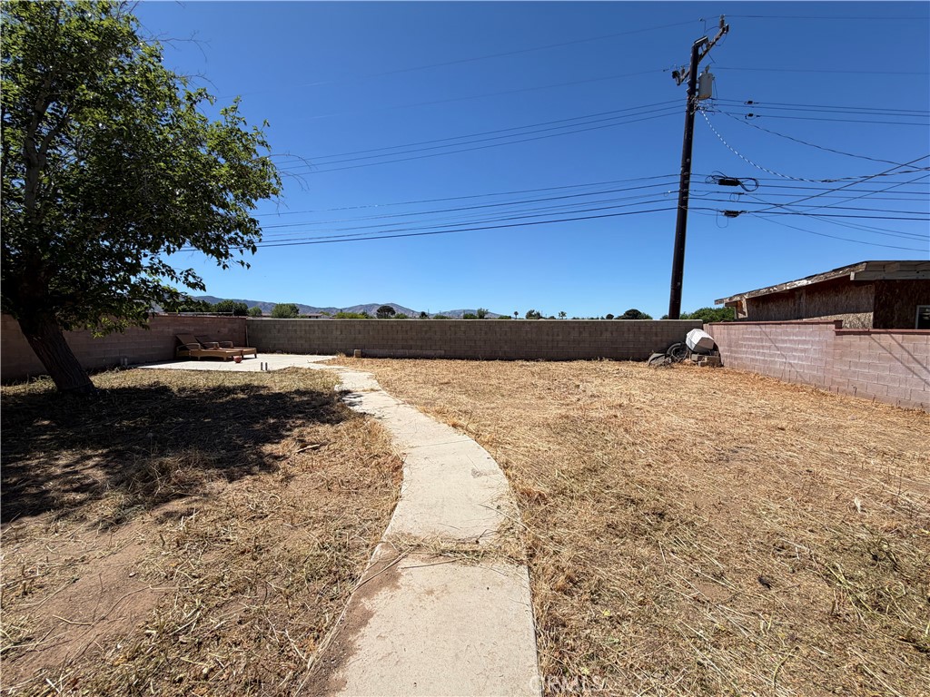 main property photo 14