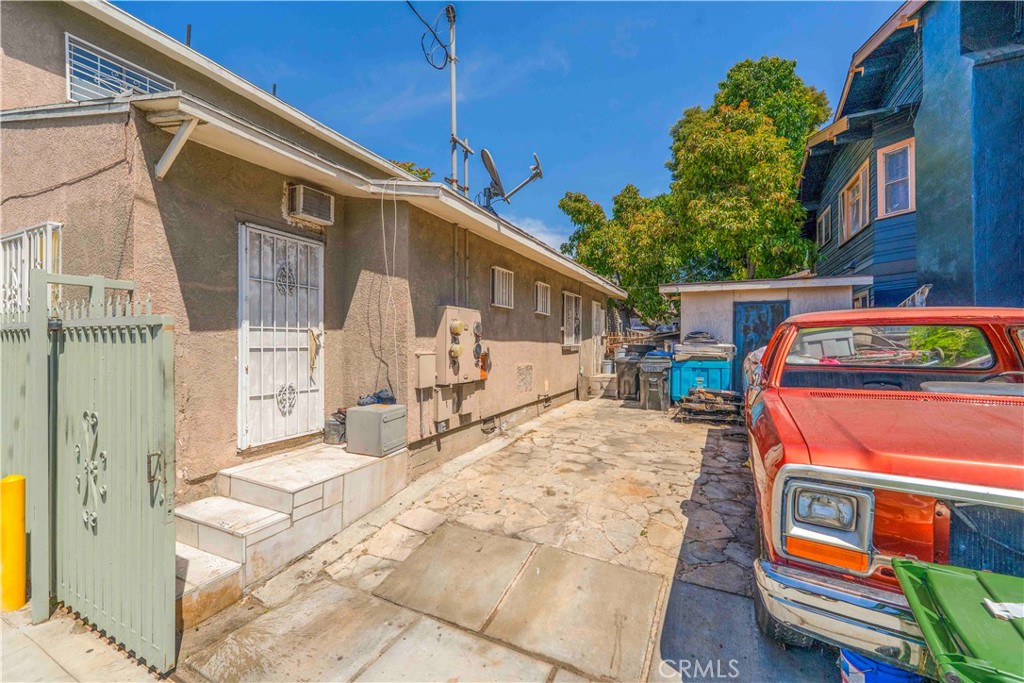 main property photo 37