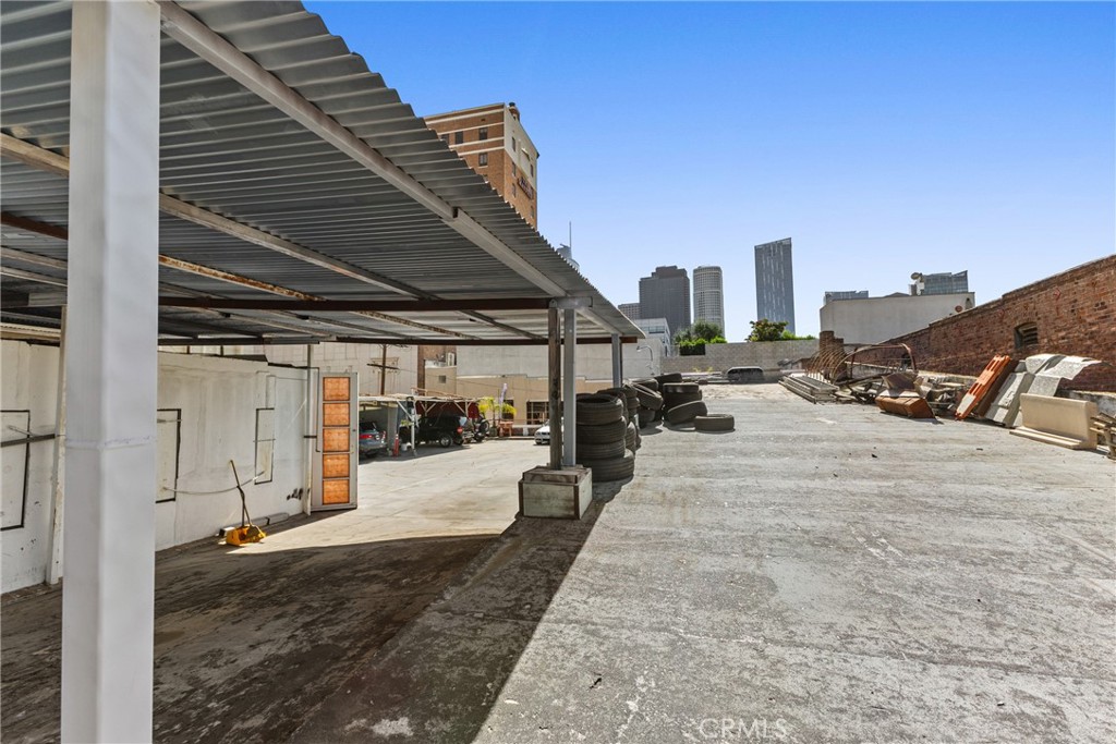 main property photo 21