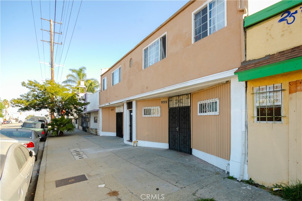main property photo 7
