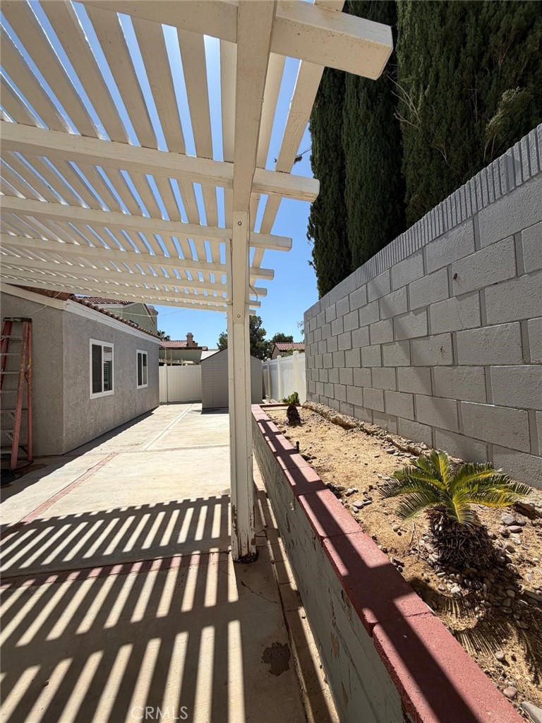 main property photo 43