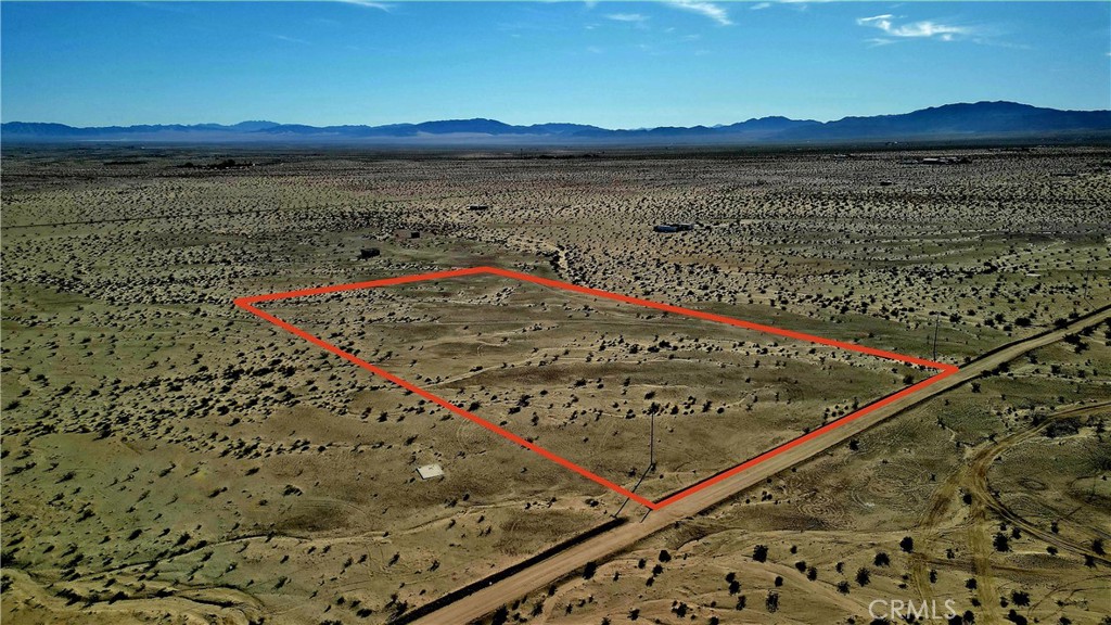 main property photo 9