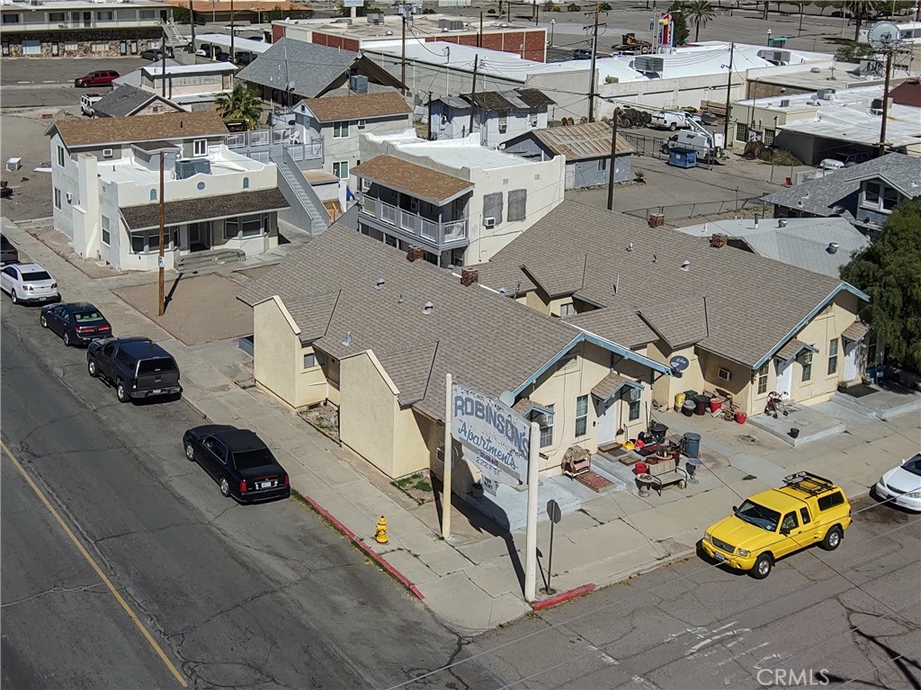 main property photo 30