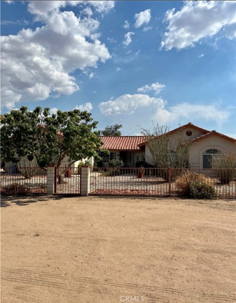 main property photo 1