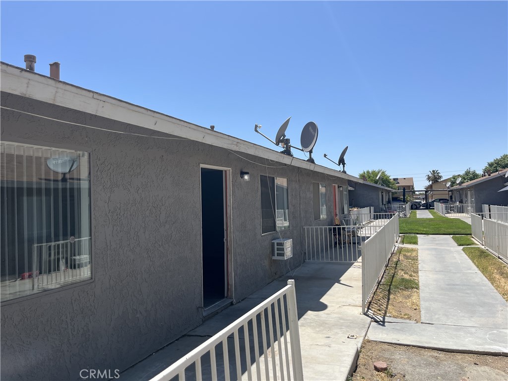 main property photo 10