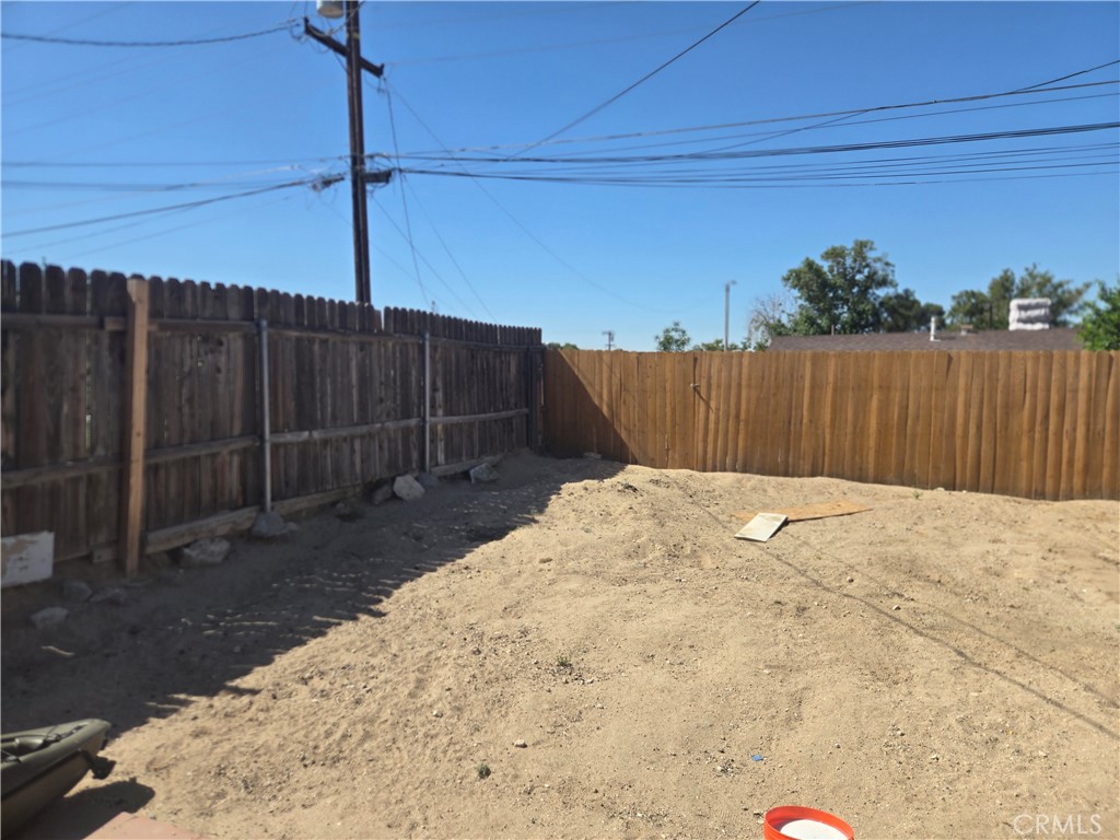 main property photo 13