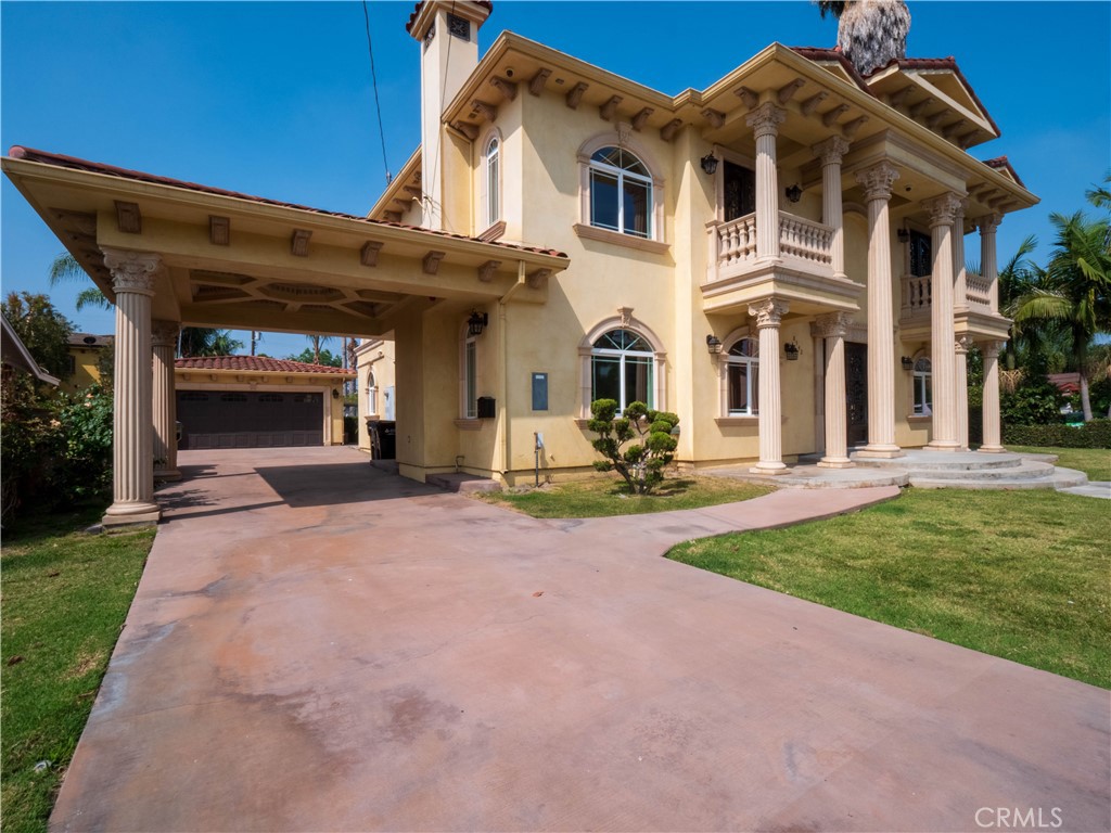 main property photo 45