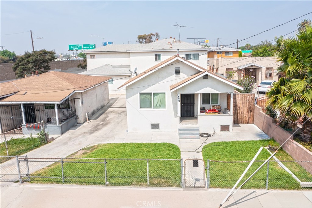main property photo 17