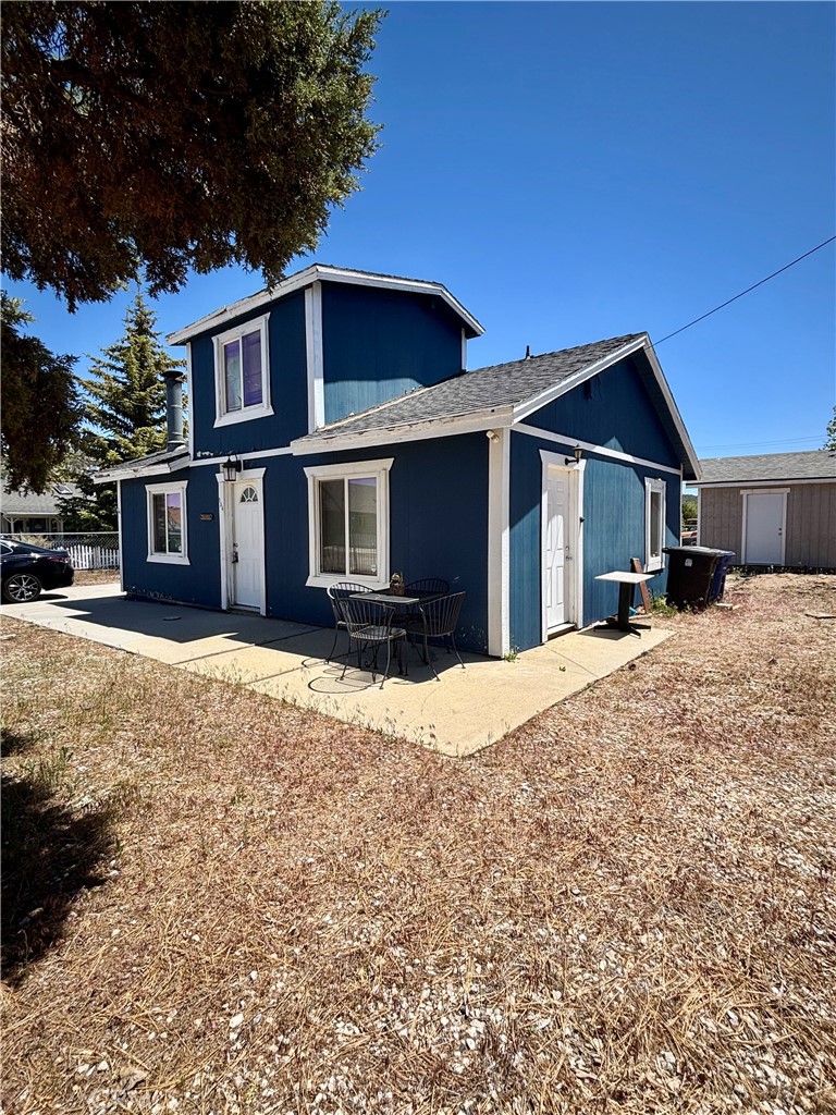 main property photo 18