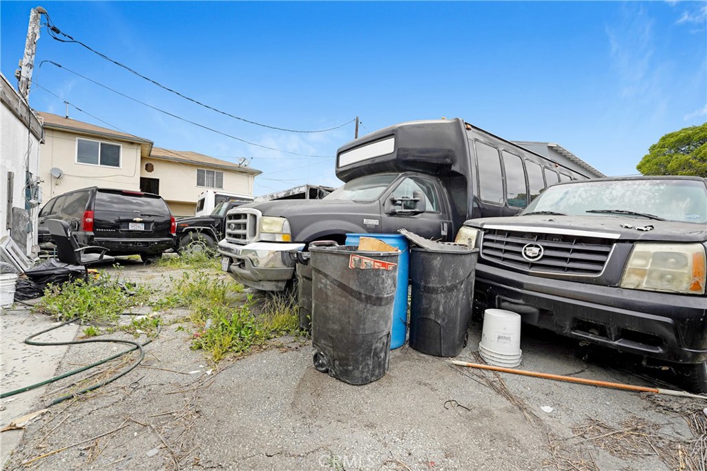 main property photo 18