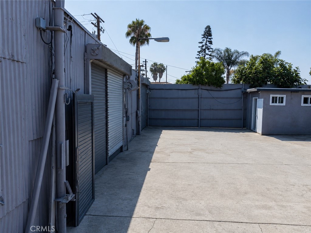 main property photo 64