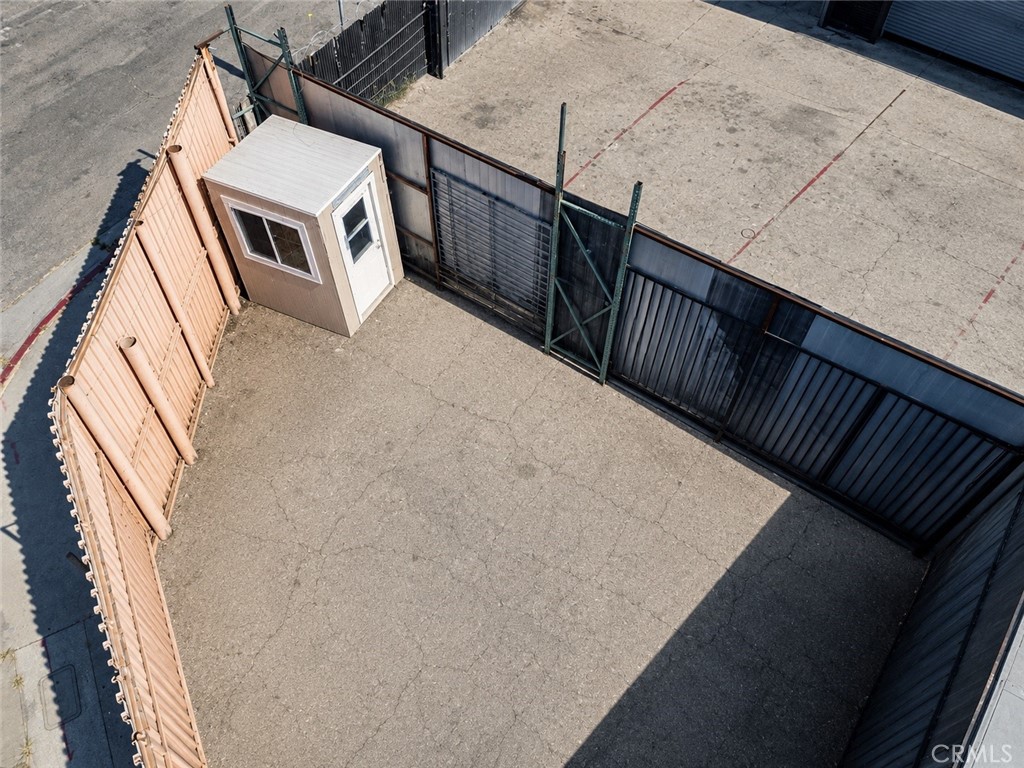main property photo 65