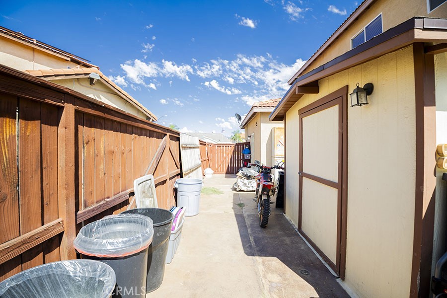 main property photo 66