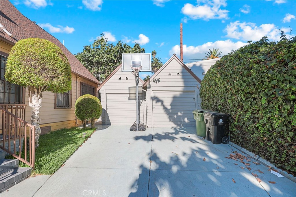 main property photo 42