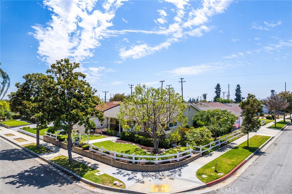 main property photo 57