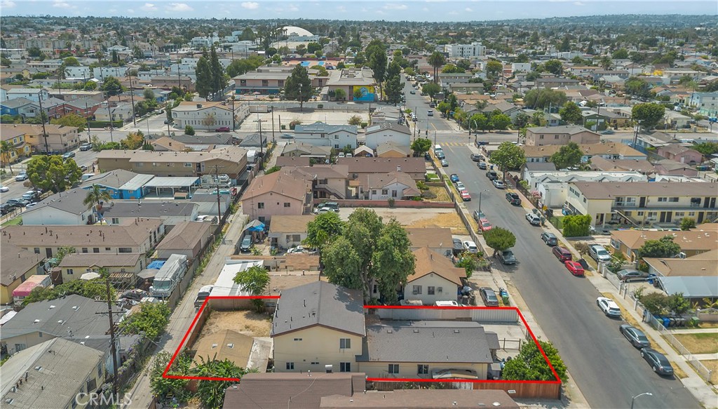 main property photo 39