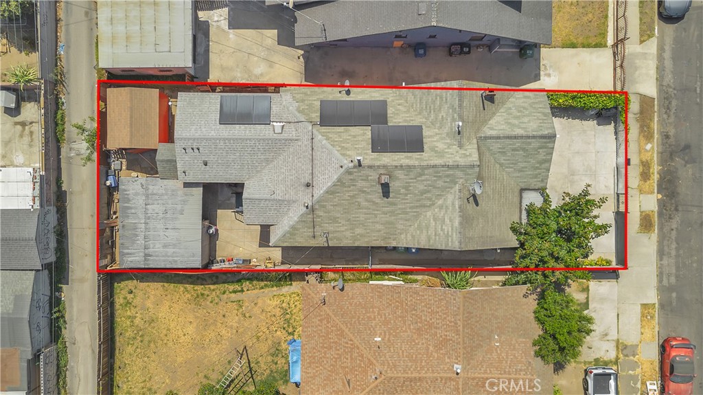 main property photo 31