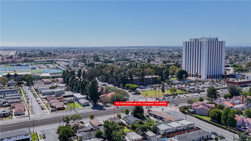 main property photo 4