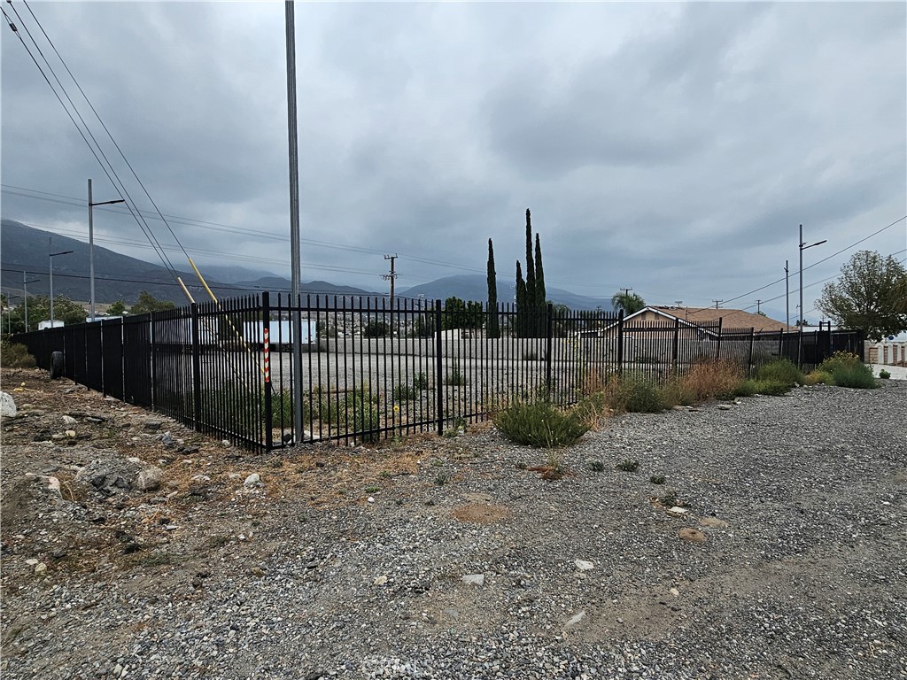 main property photo 7