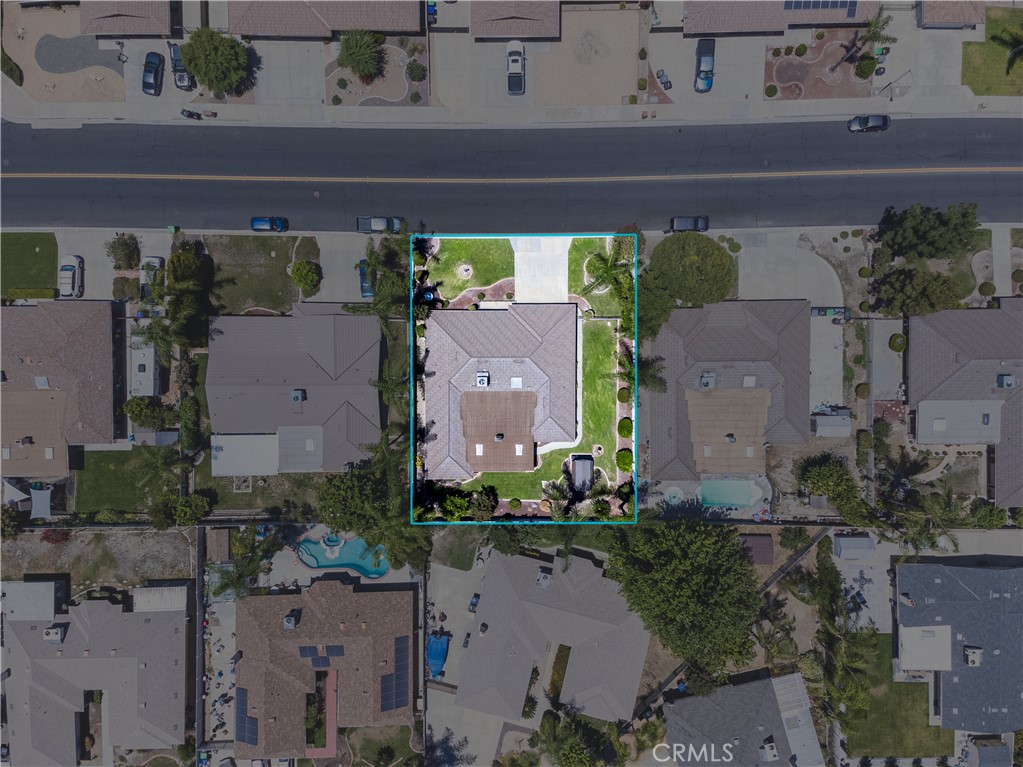 main property photo 45