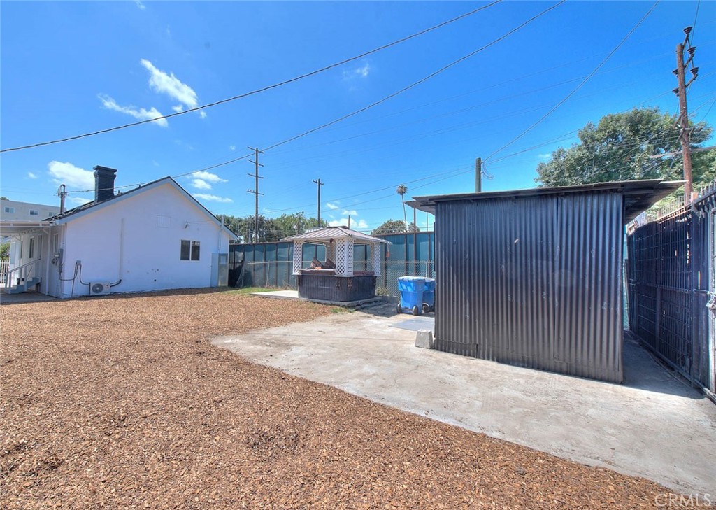 main property photo 38