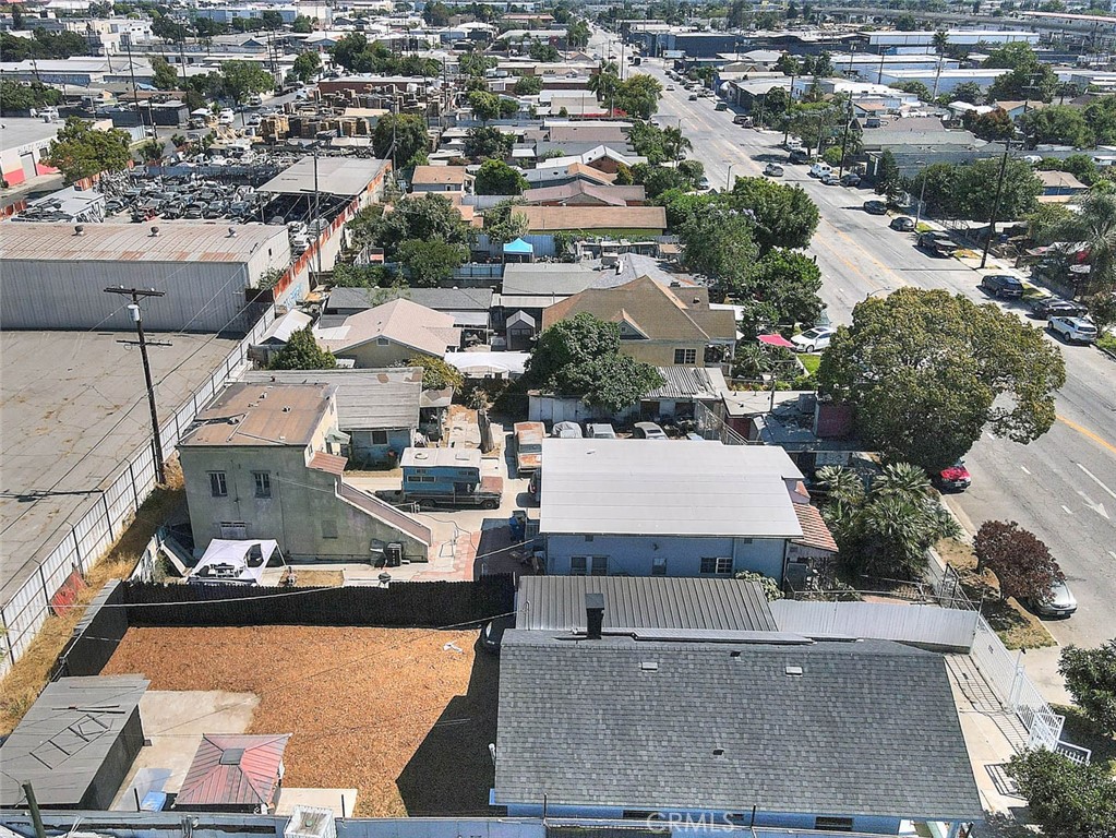 main property photo 47