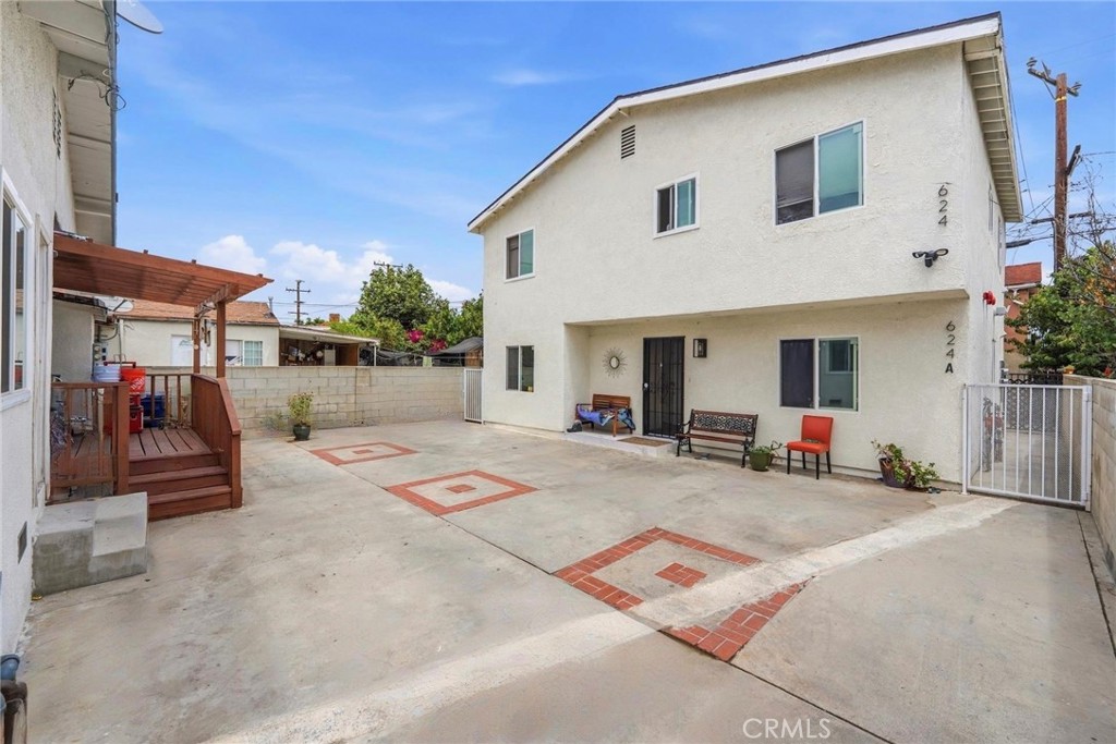 main property photo 3