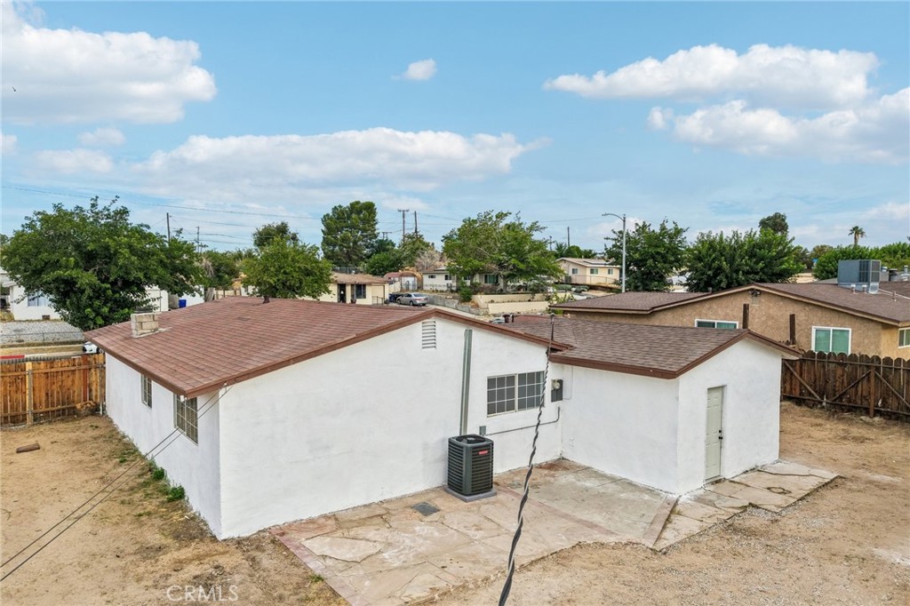 main property photo 35
