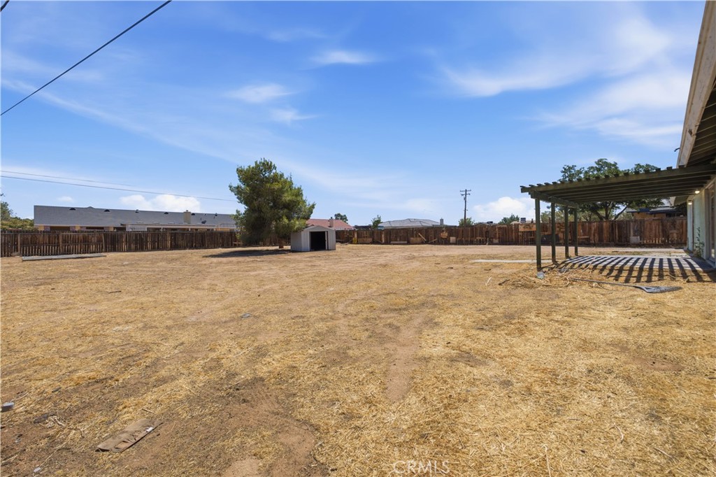 main property photo 29