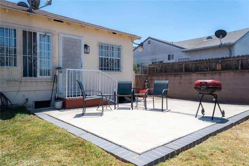main property photo 33