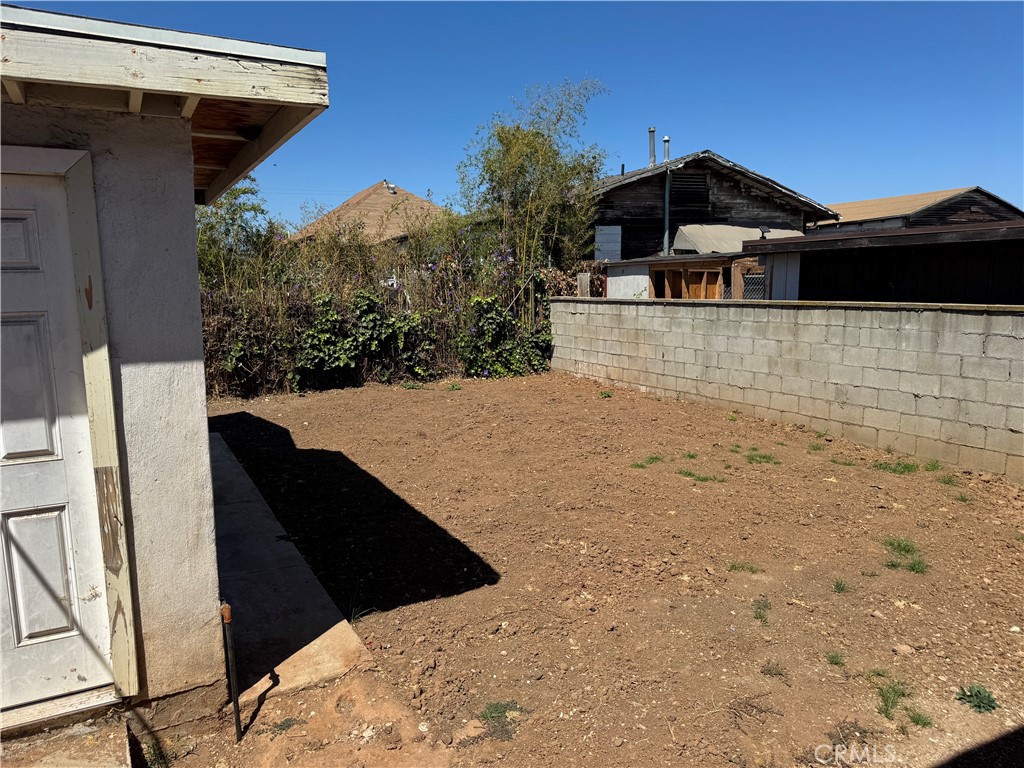 main property photo 15