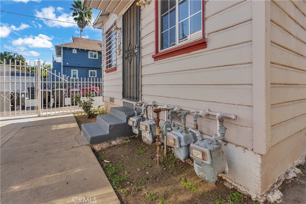 main property photo 32