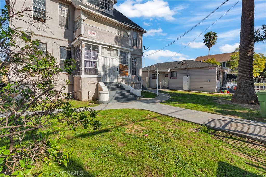 main property photo 34