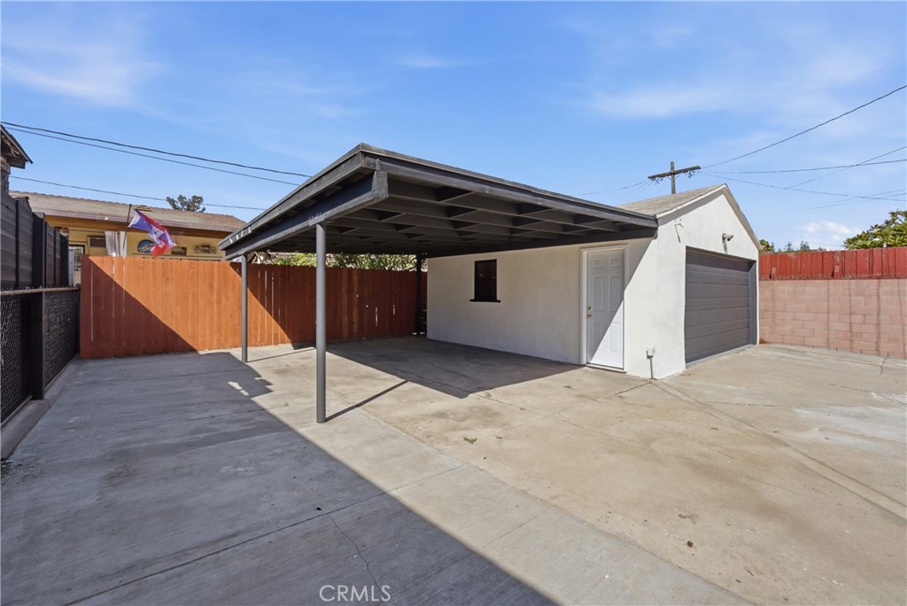 main property photo 47