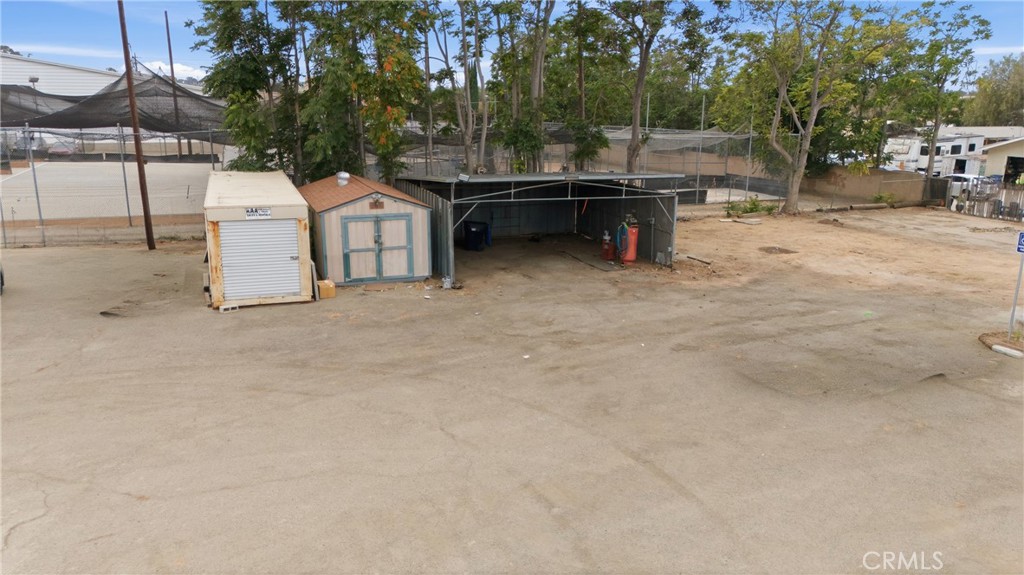 main property photo 18
