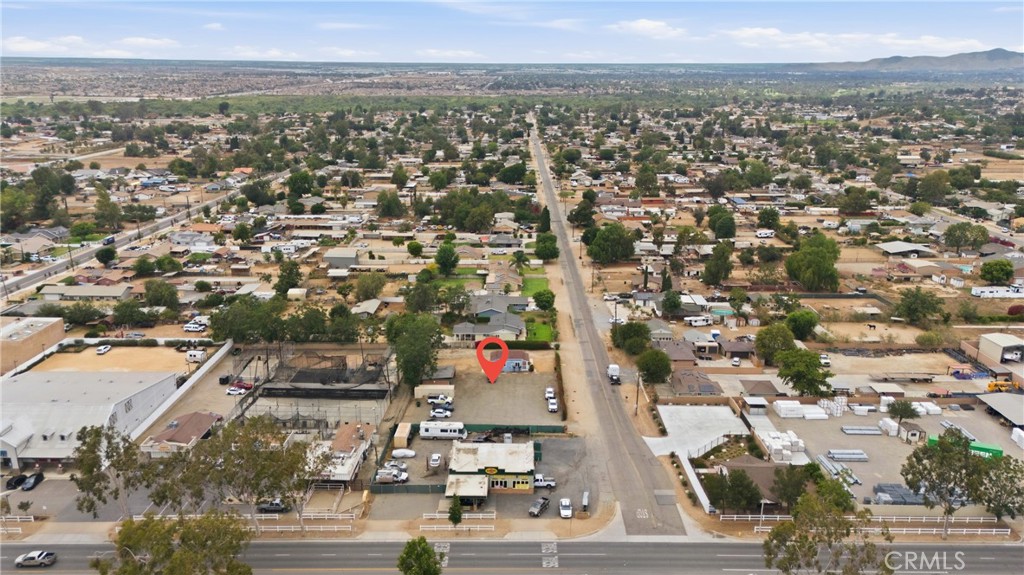 main property photo 24