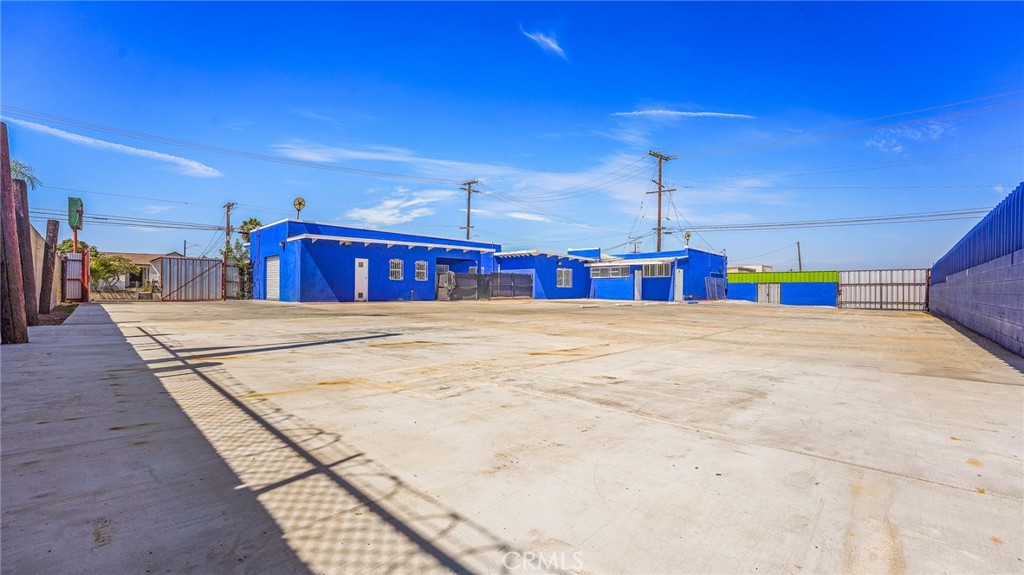 main property photo 11