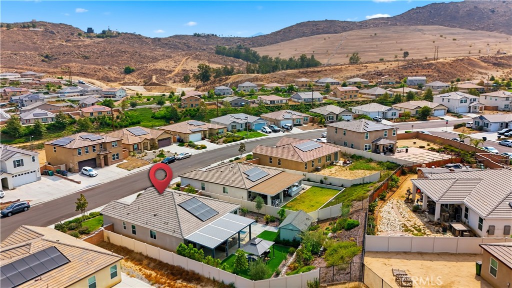 main property photo 48