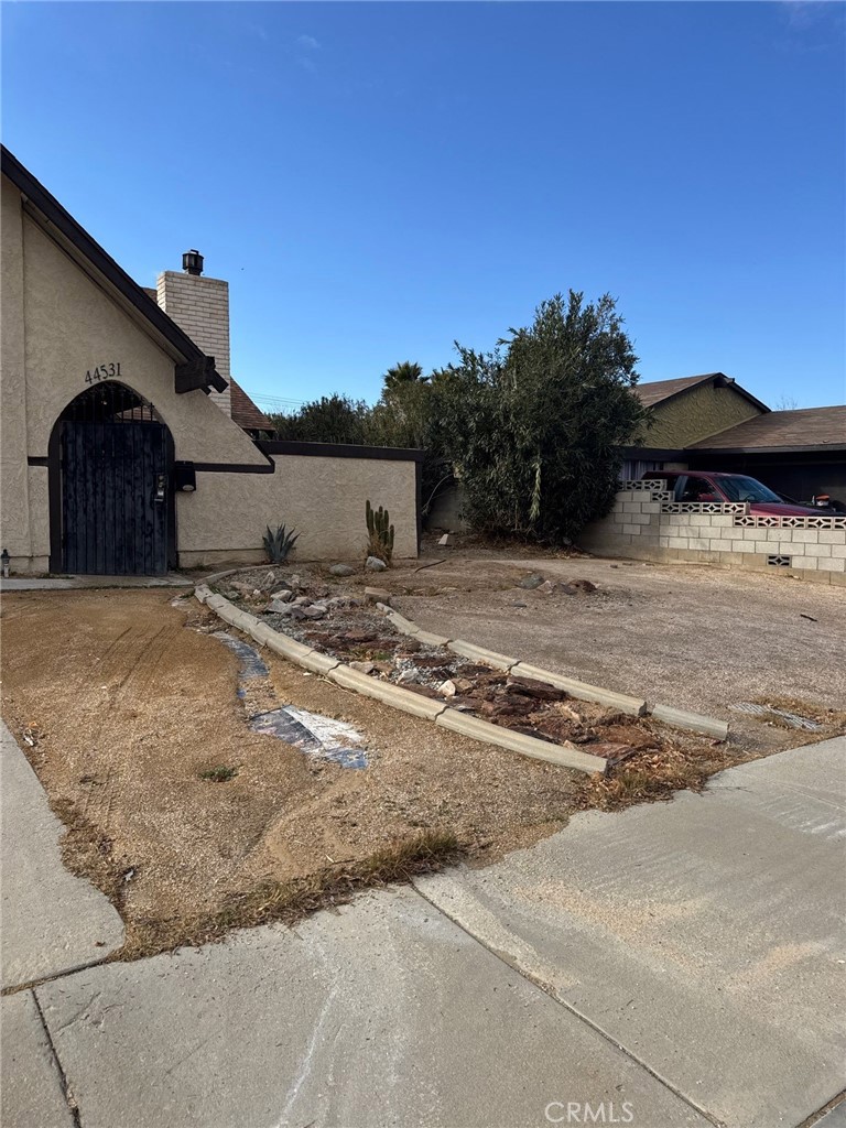 main property photo 2