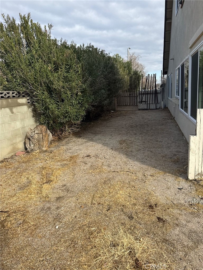 main property photo 34