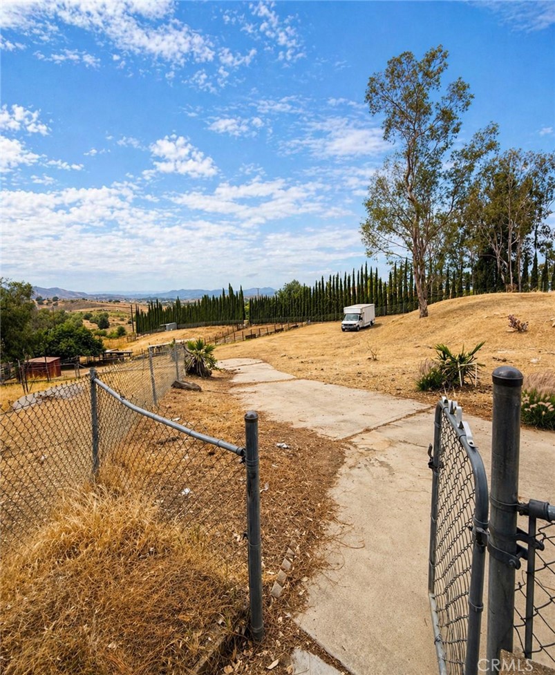 main property photo 37