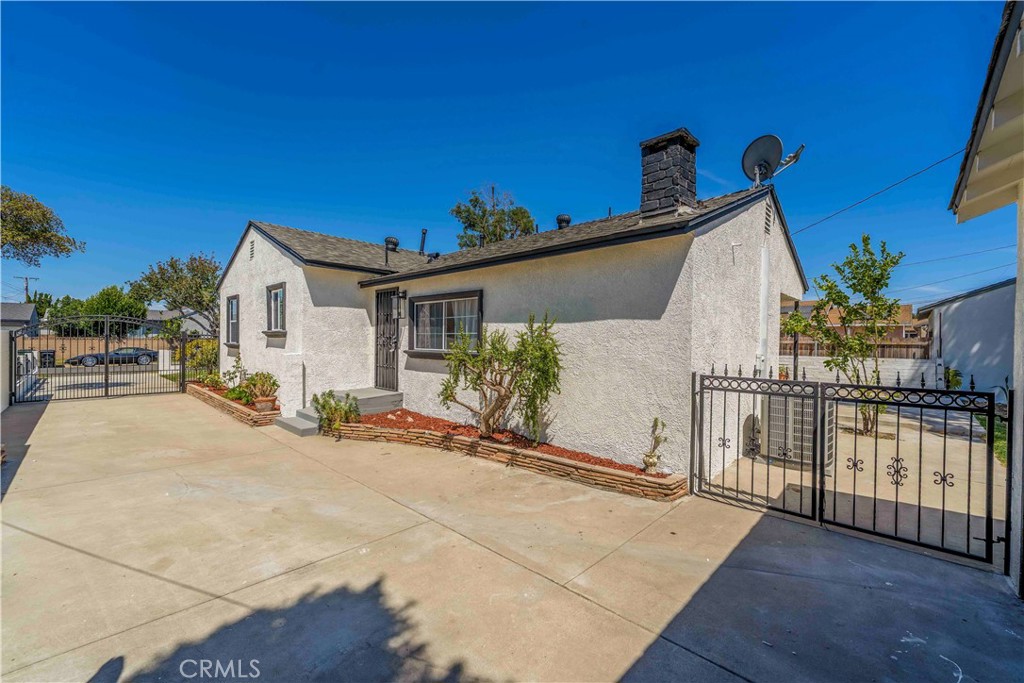 main property photo 26
