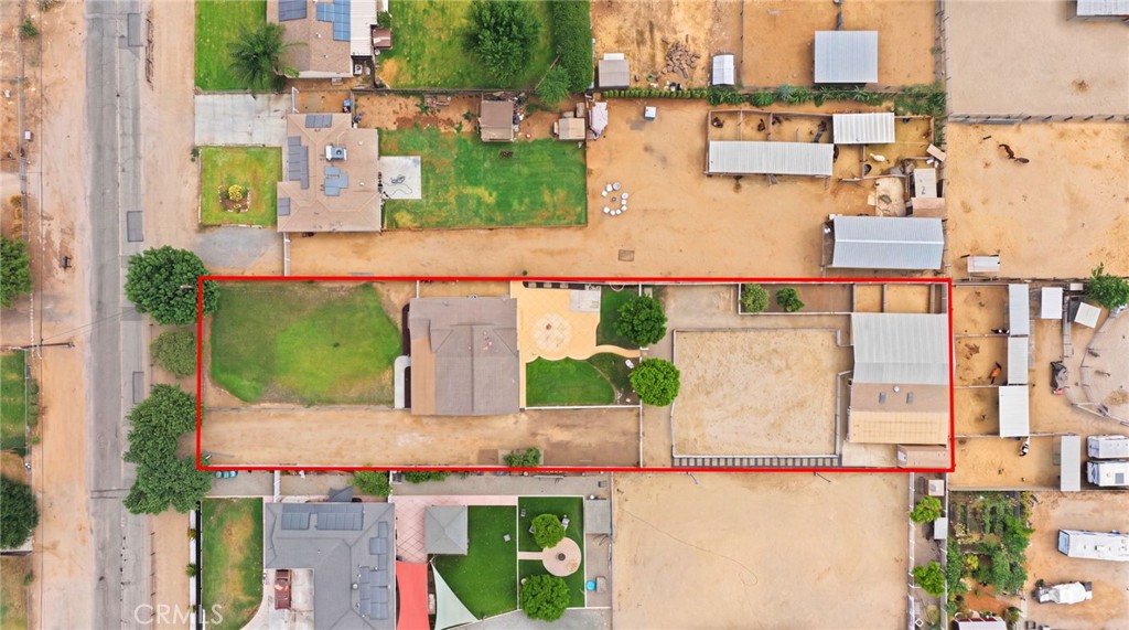 main property photo 27